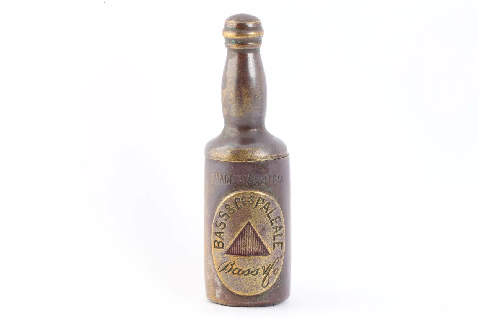 Bass & Co. Vintage Copper Pale Ale Match Holder & Striker (22.19g.)