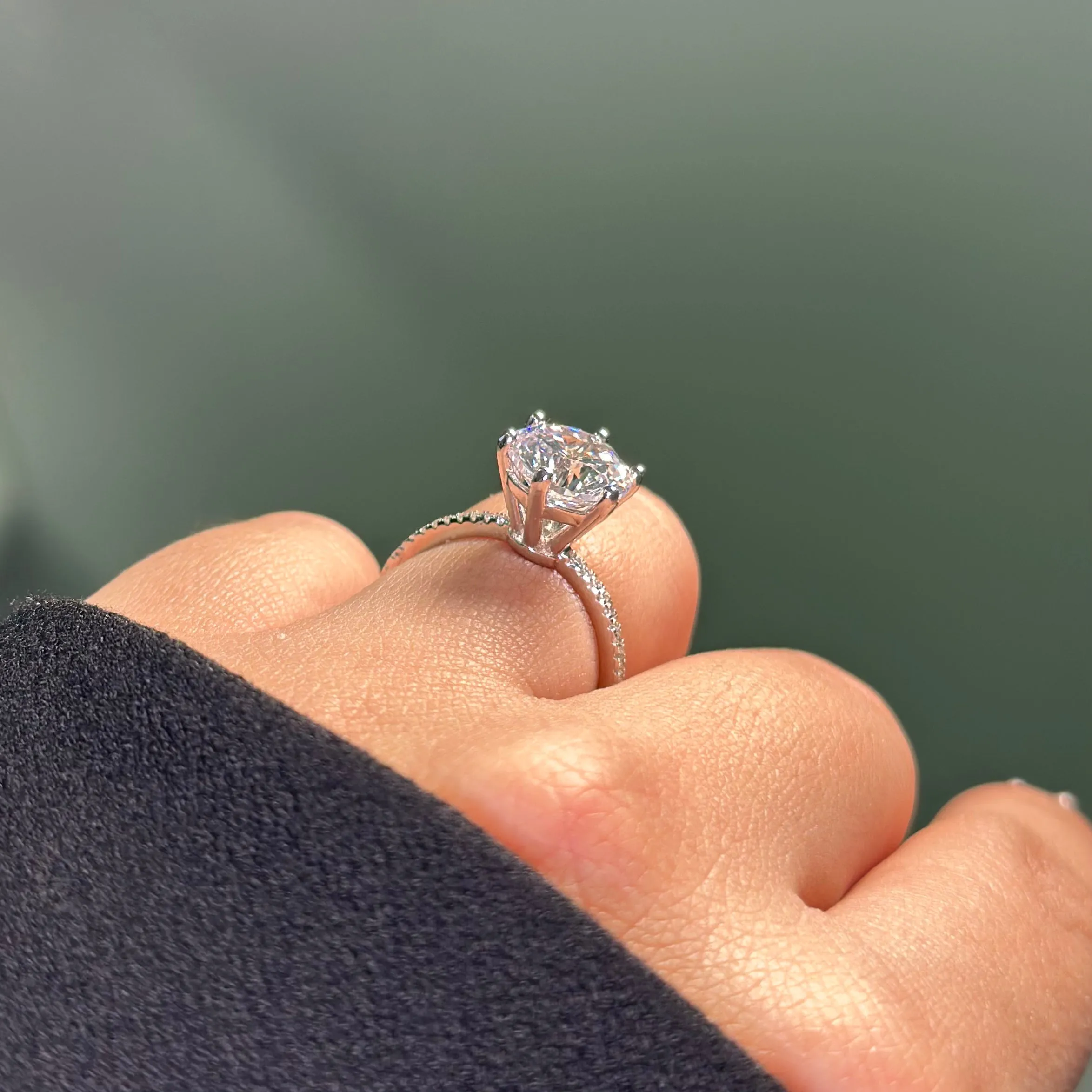 CINDERELLA MOISSANITE RING