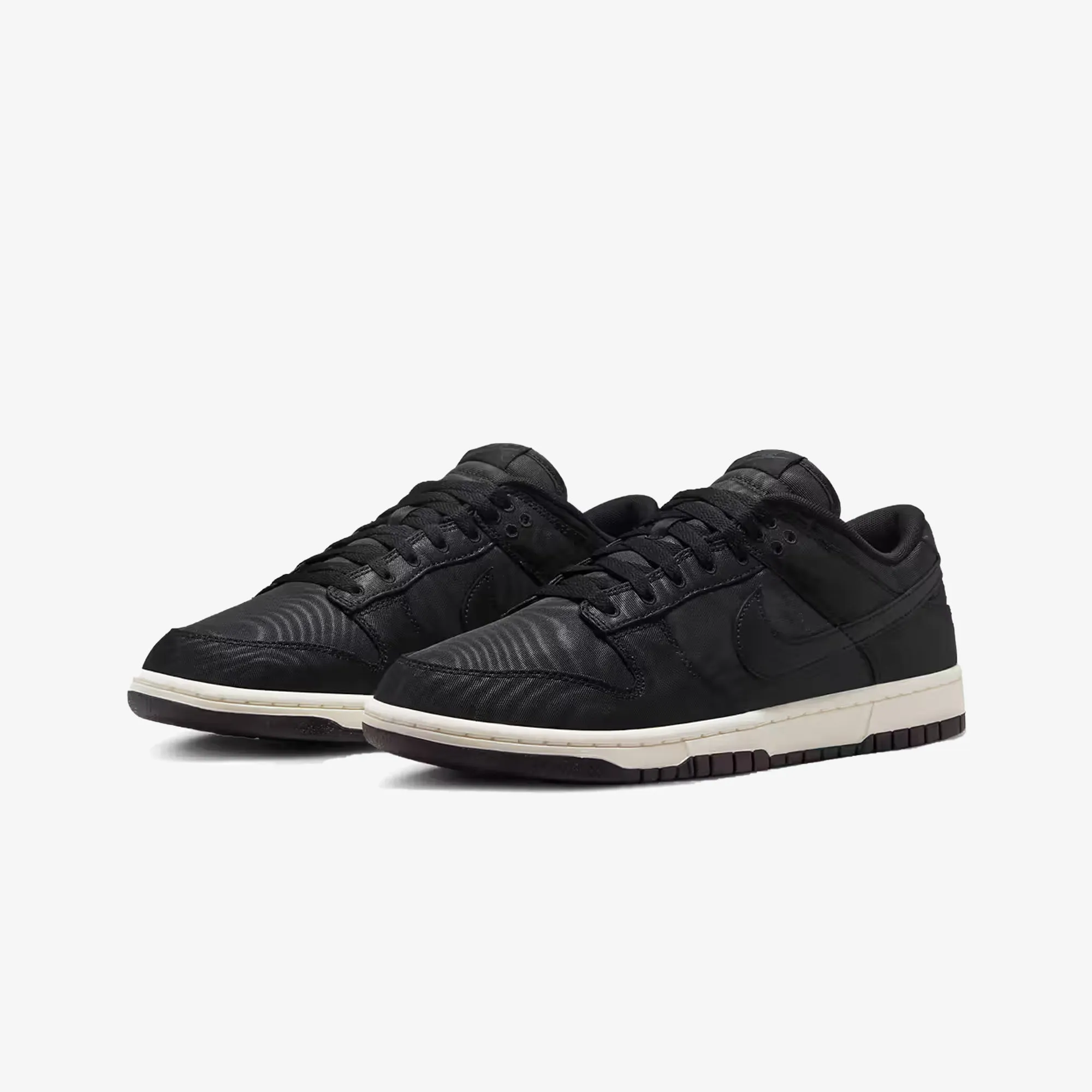 DUNK LOW RETRO PREMIUM 'BLACK/BLACK-SAIL'