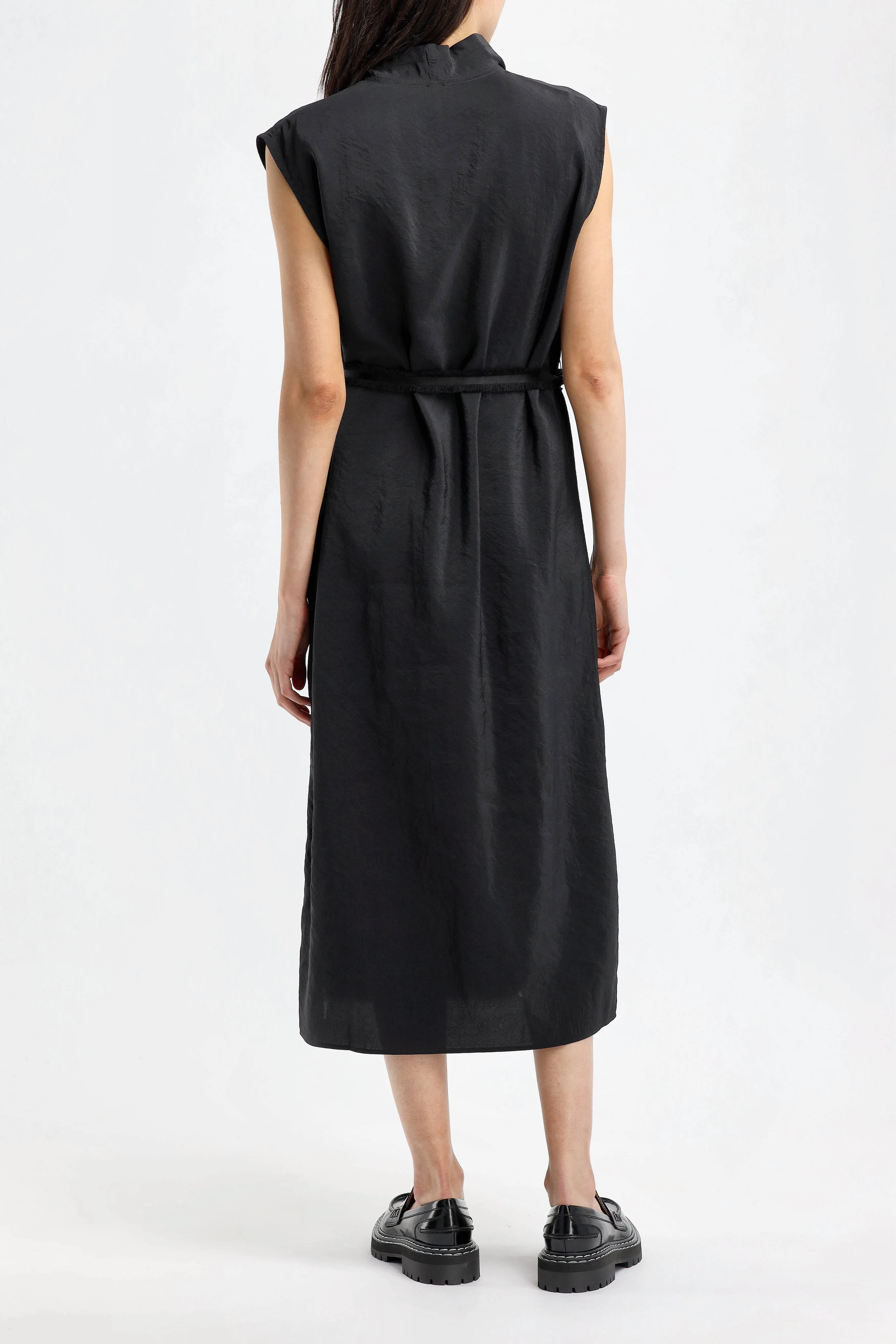 Kleid Folded Neck in Schwarz