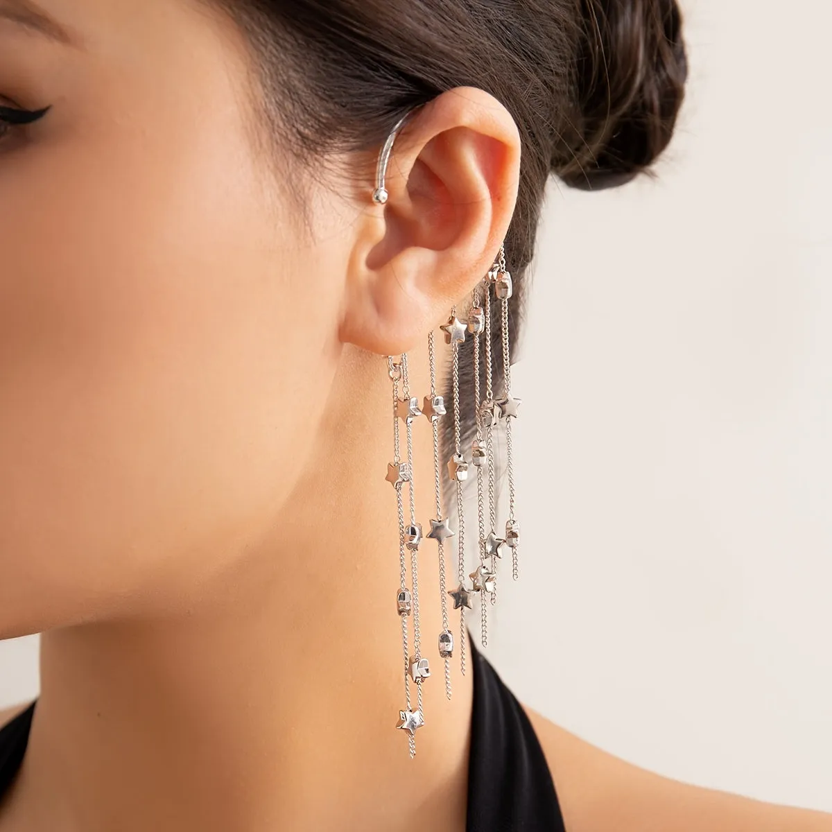 Make a Statement with These Bold & Stylish Star Tassel Earrings!