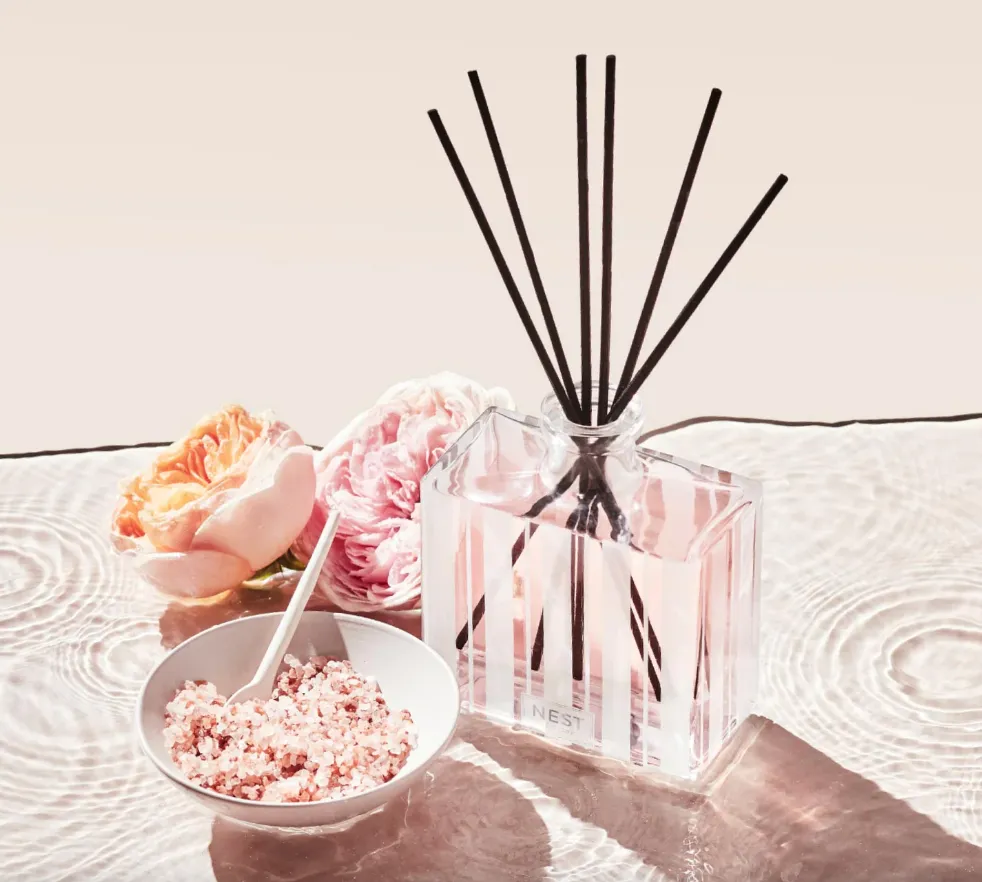 NEST Himalayan Salt & Rosewater Diffuser