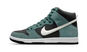 Nike SB Dunk High Green Suede