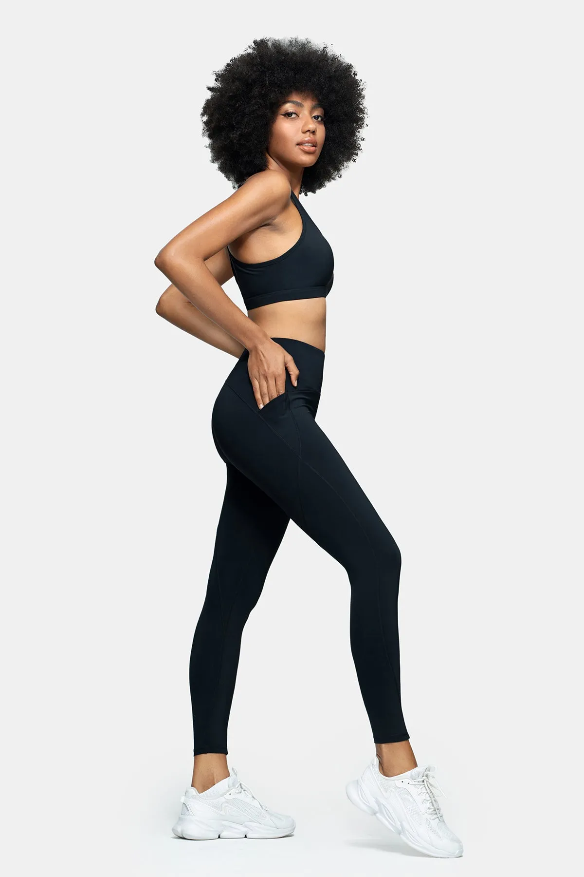 Performance High-Rise Leggings with Contoured Lines