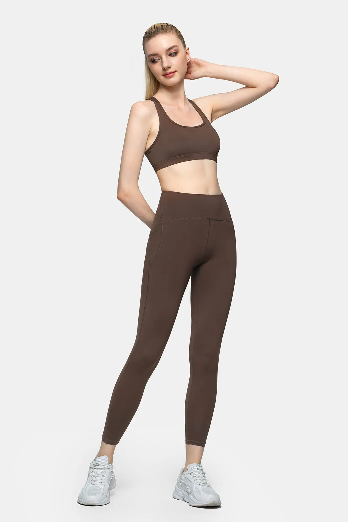 Performance High-Rise Leggings with Contoured Lines