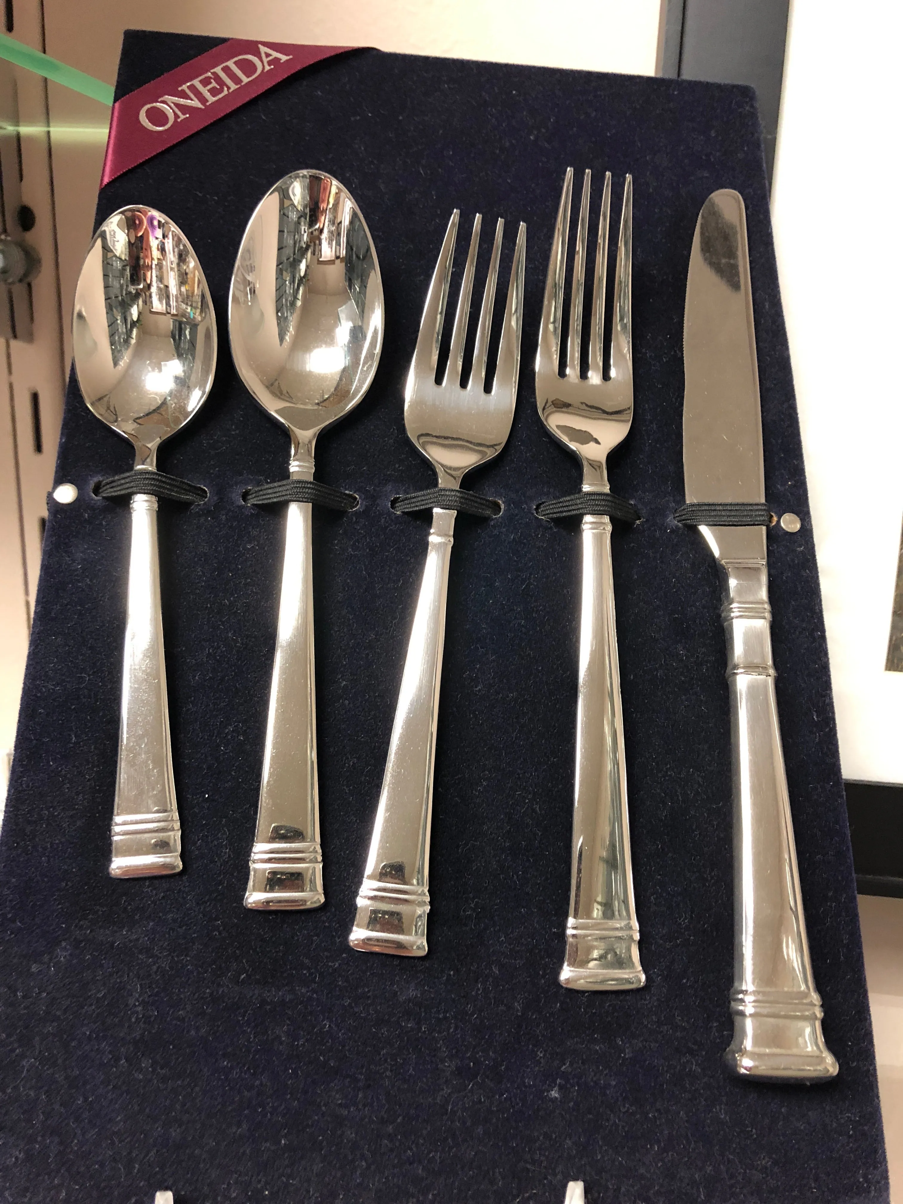 Prose 5-Piece Place Setting