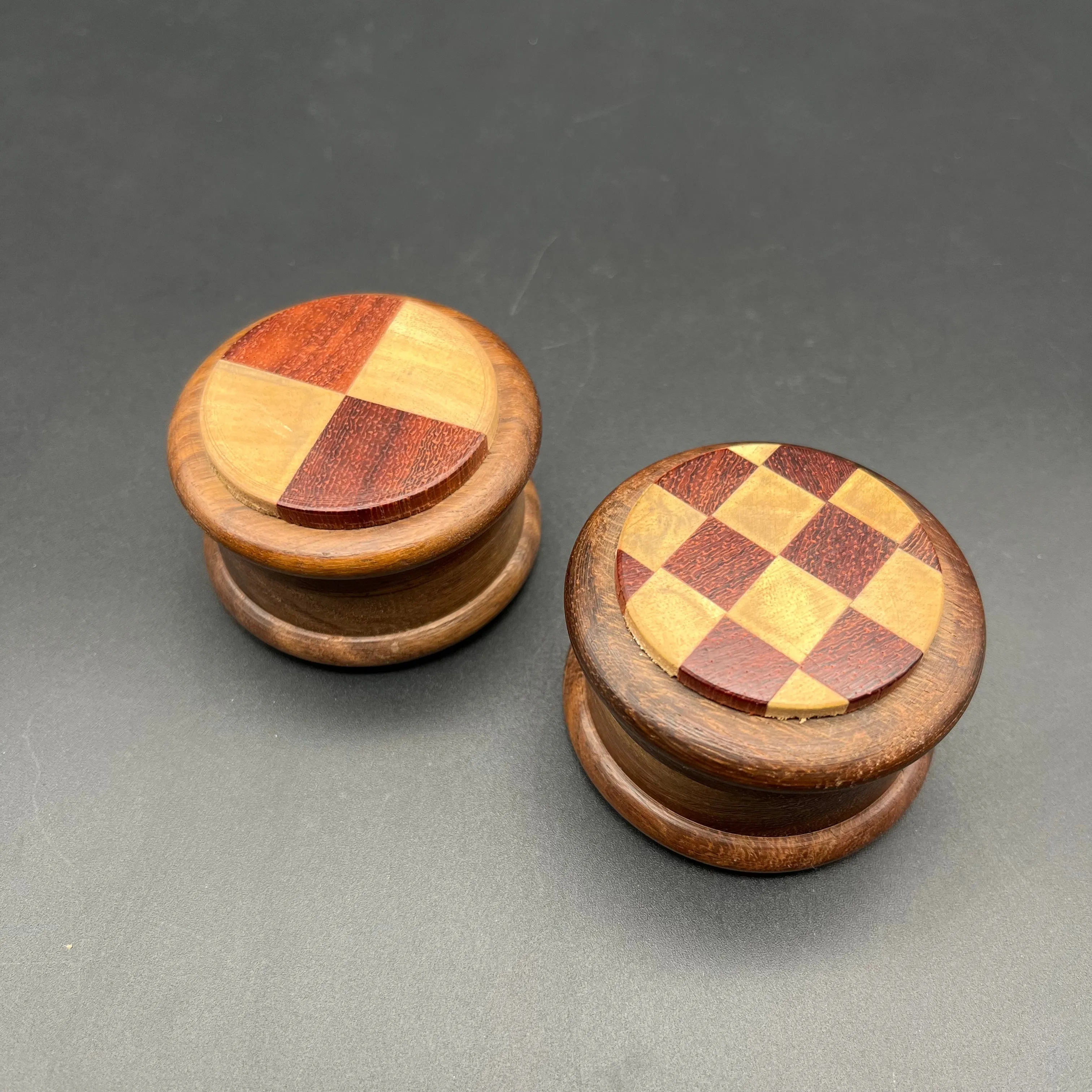 Round Wood 2 Piece Grinder 2