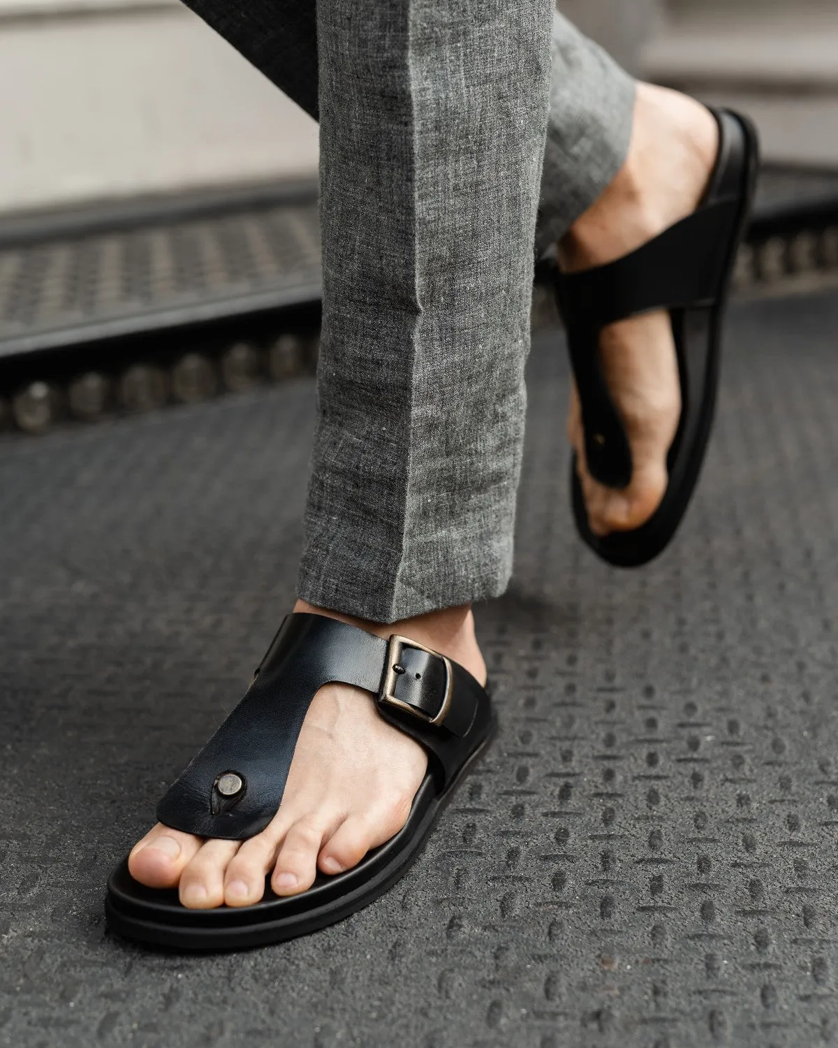 The Crusoe Sandal - Nero