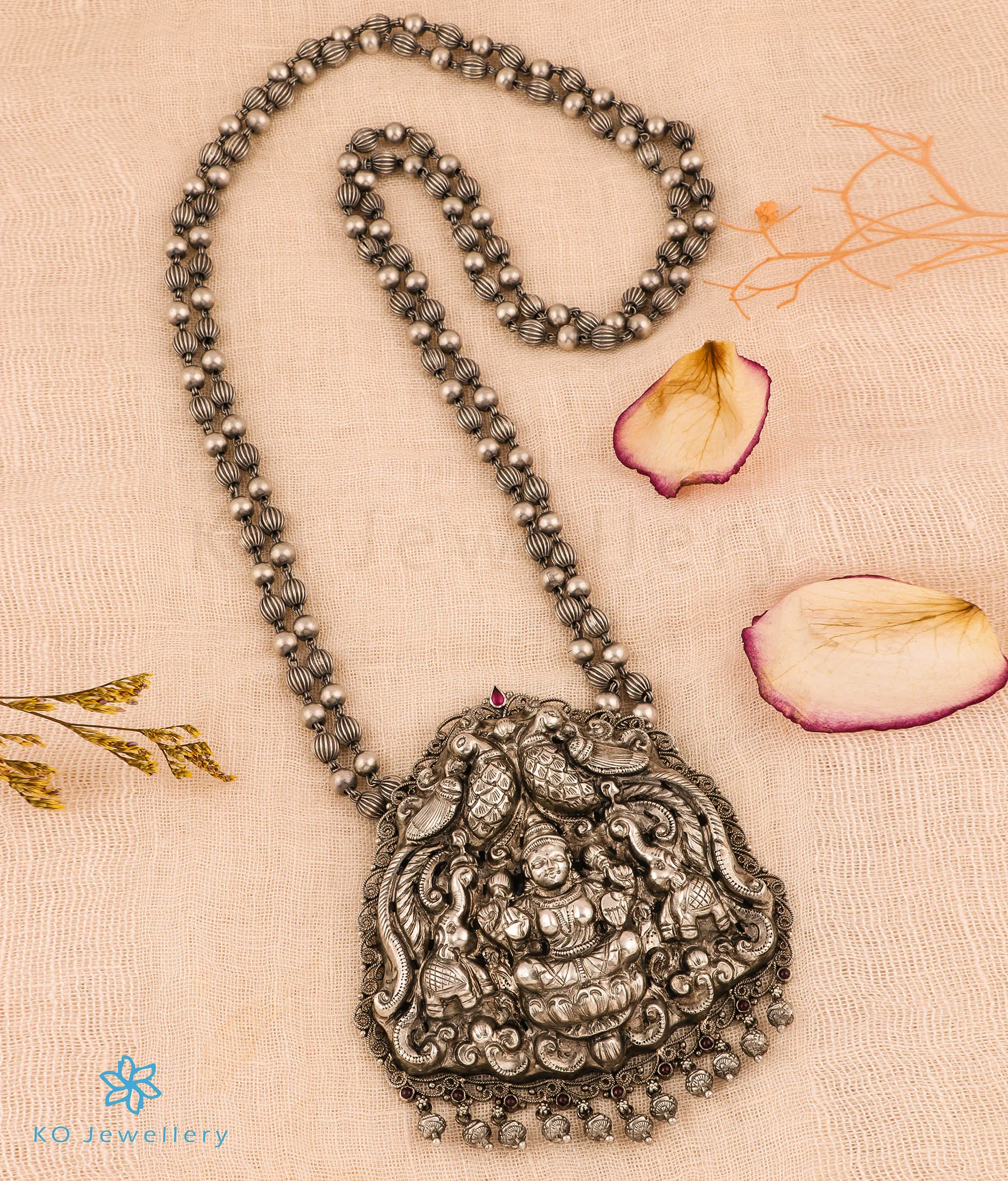 The Surabhi Lakshmi Silver Nakkasi Beads Necklace