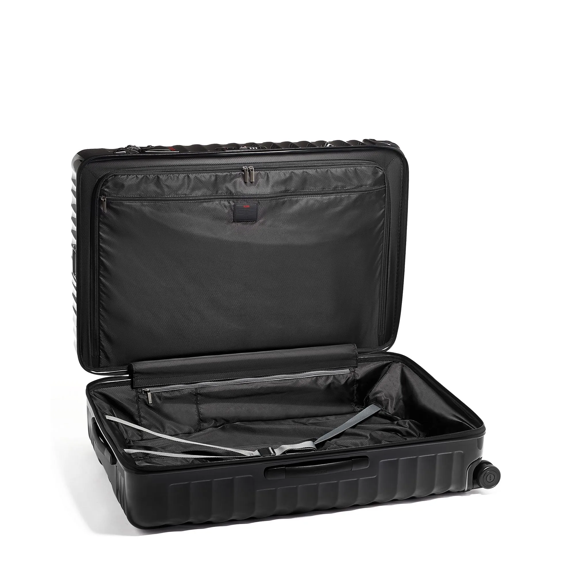 Tumi 19 Degree Worldwide Trip 4 Wheeled Packing Case