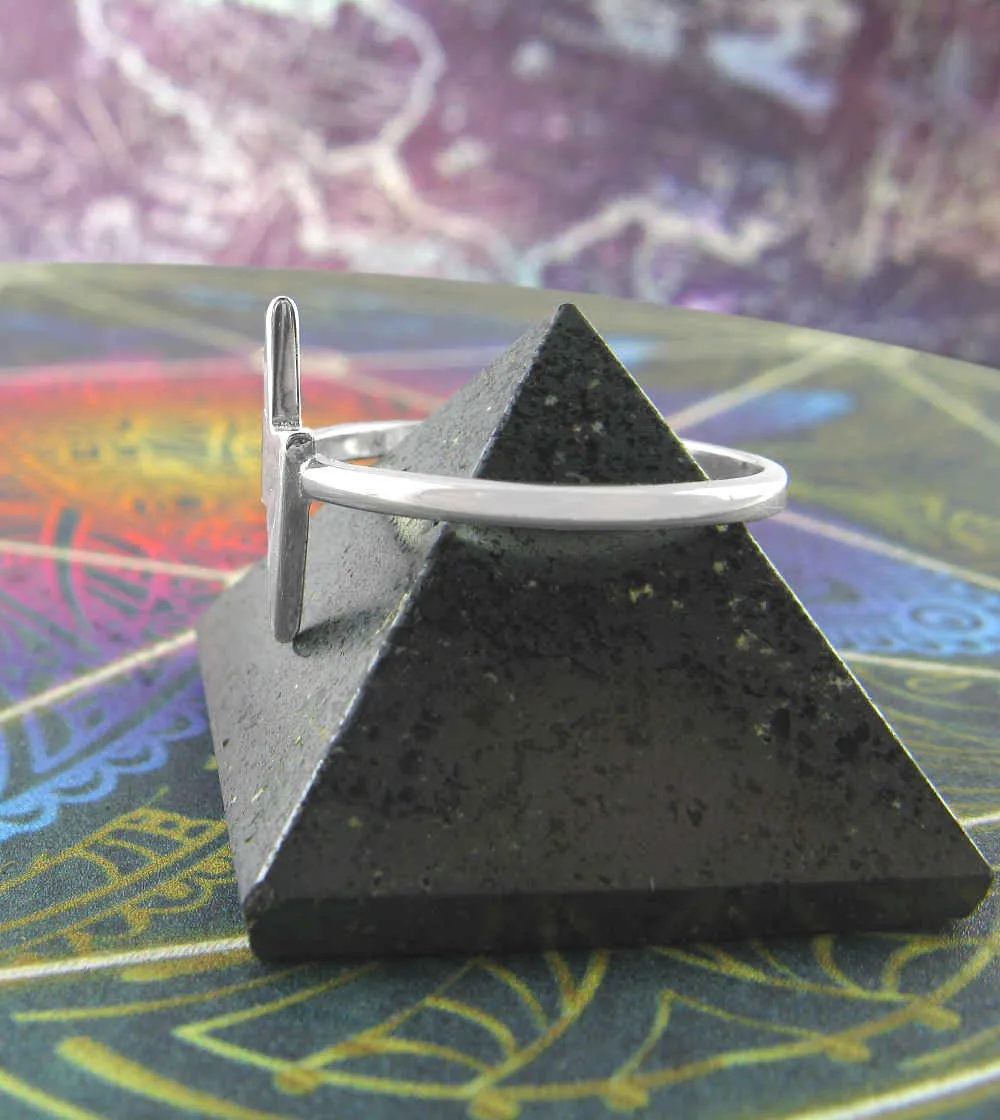 Two-Pointed Lightning Bolt Symbol Ring